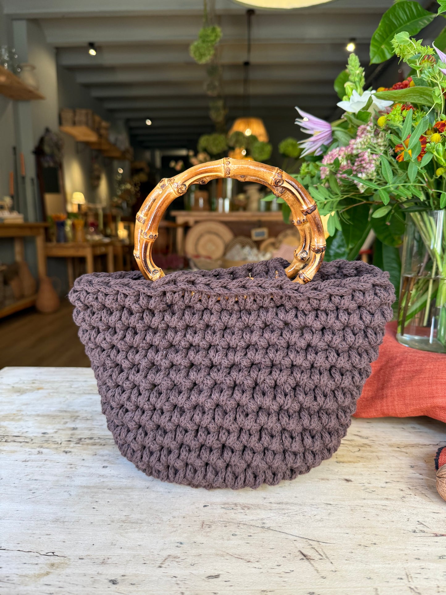 BOLSO CAMPÁNULA - MARRÓN CHOCOLATE