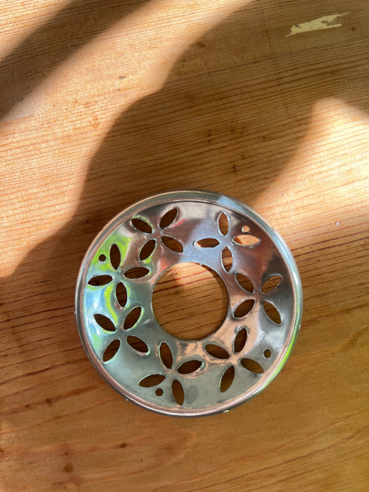 ANILLO METÁLICO PROTECTOR CERA