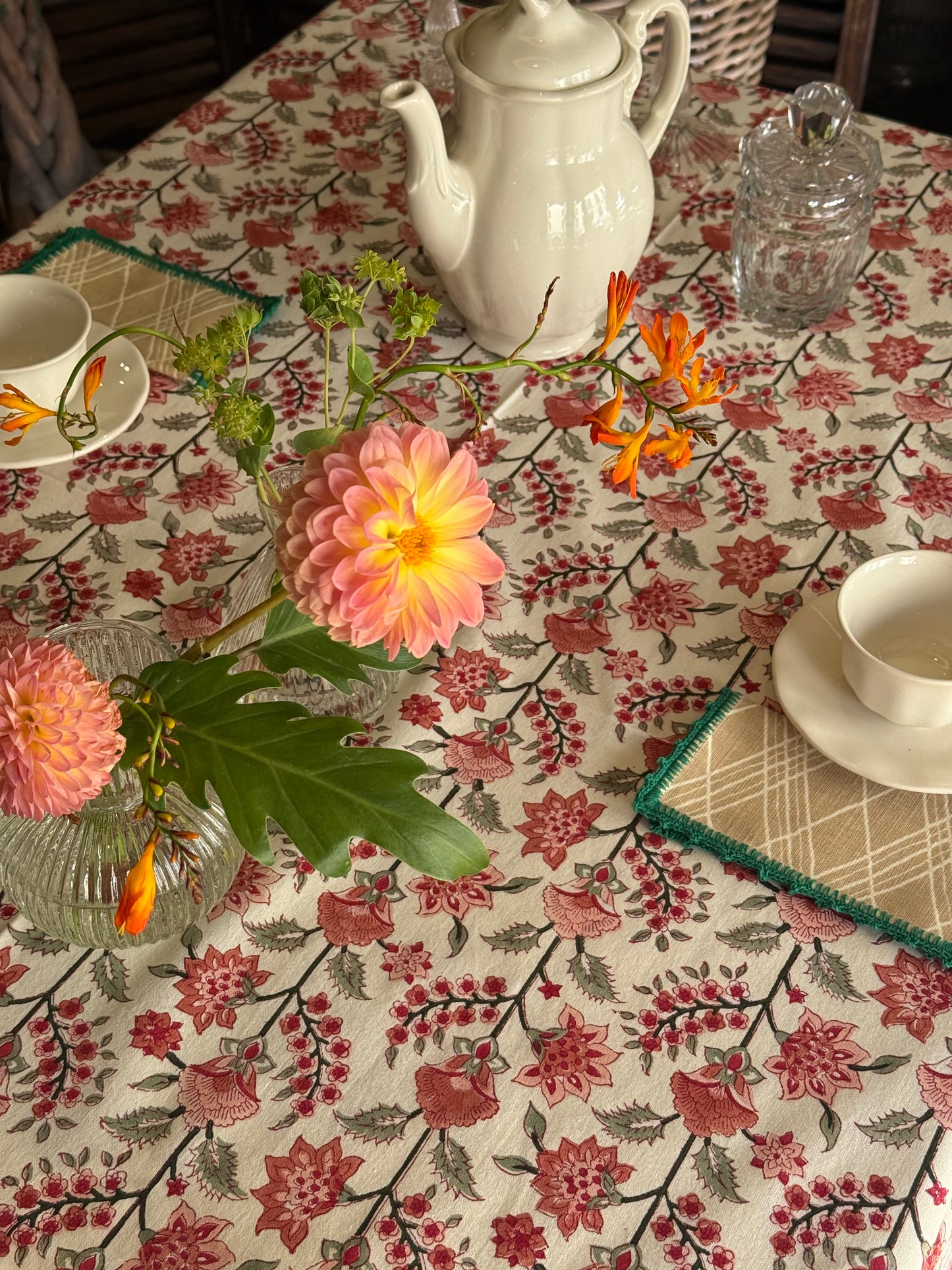 MANTEL - CATALINA RED  150X250CM