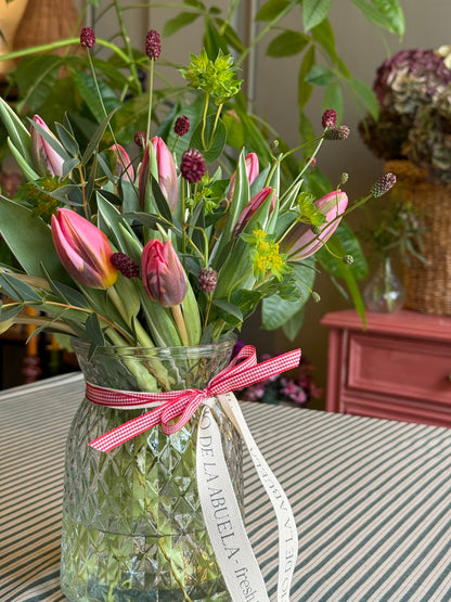 Bombonera de tulipanes (jarron patio)