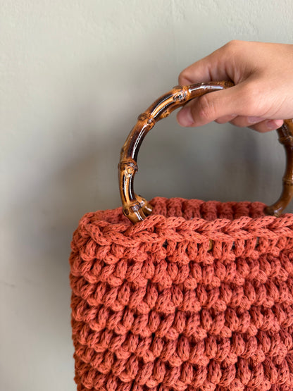 BOLSO CAMPÁNULA-CALDERO