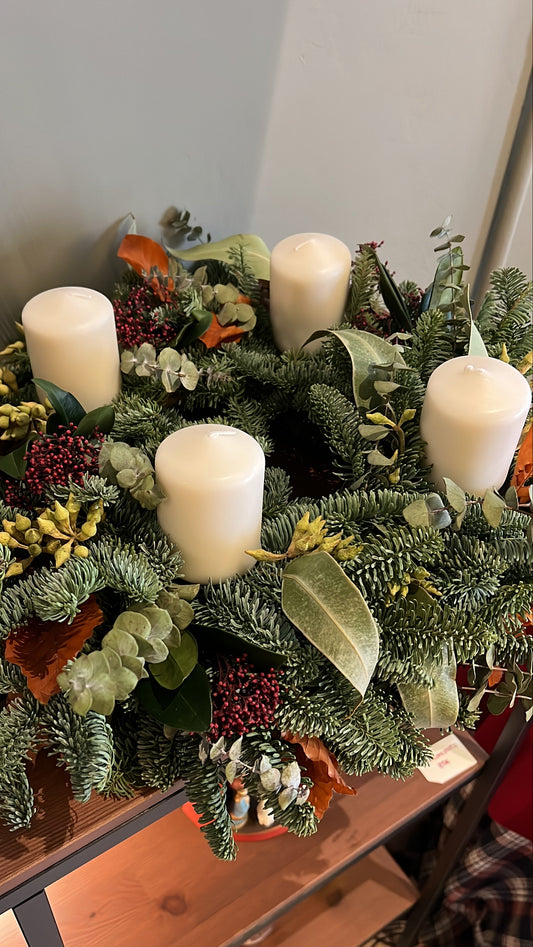 TALLER DE CORONA DE ADVIENTO - 29 noviembre 11:30h