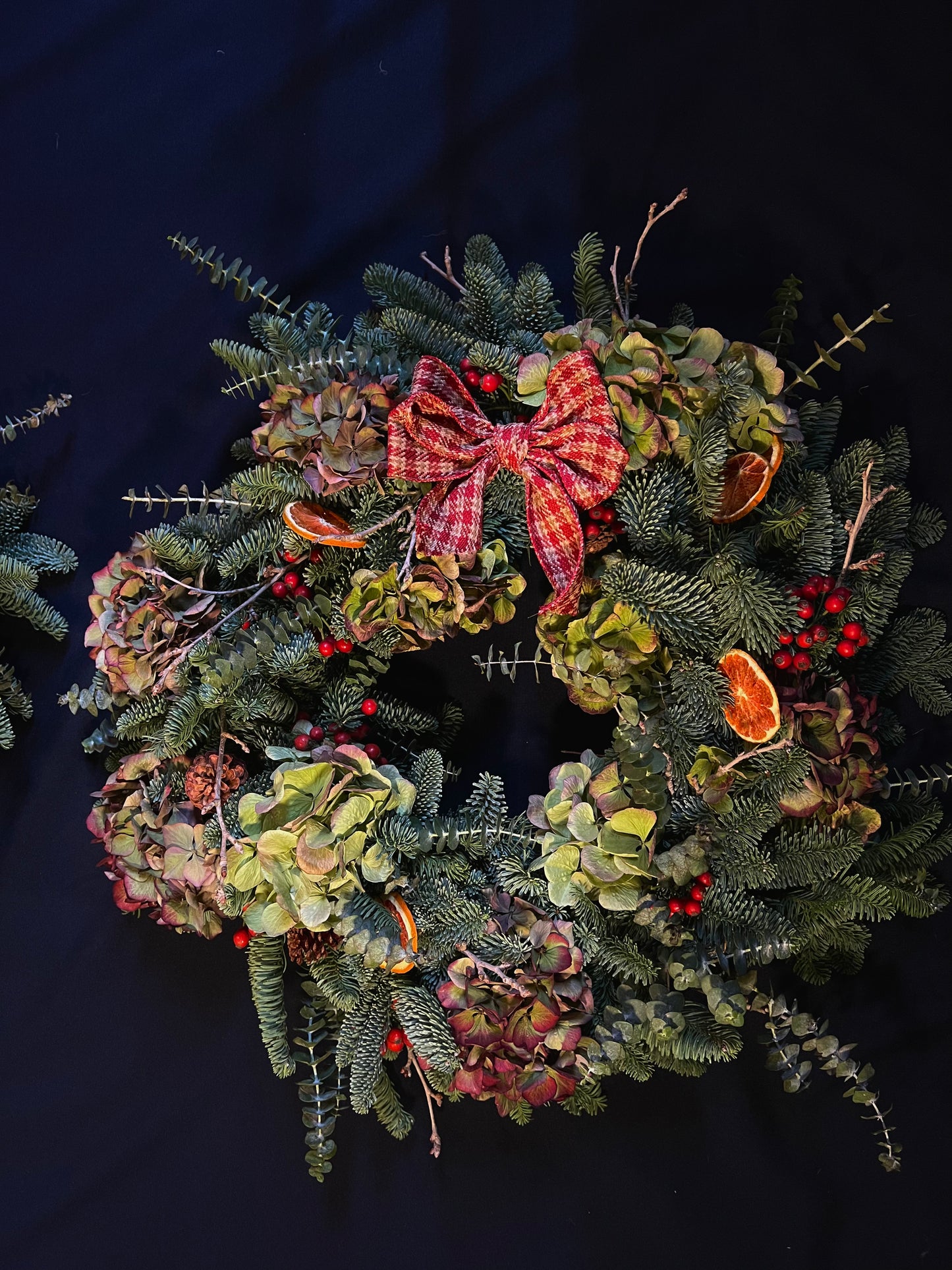 CORONA DE NAVIDAD - HORTENSIAS